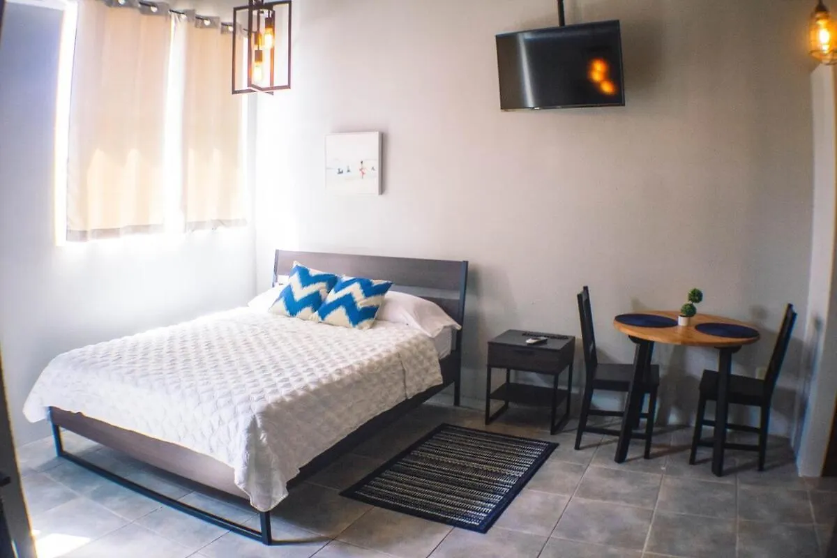 Las Alturas Loft 302 アグアディヤ